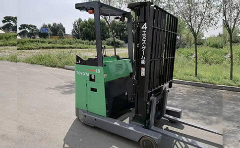 本溪電動(dòng)前移式叉車使用方法-沈陽(yáng)興隆瑞